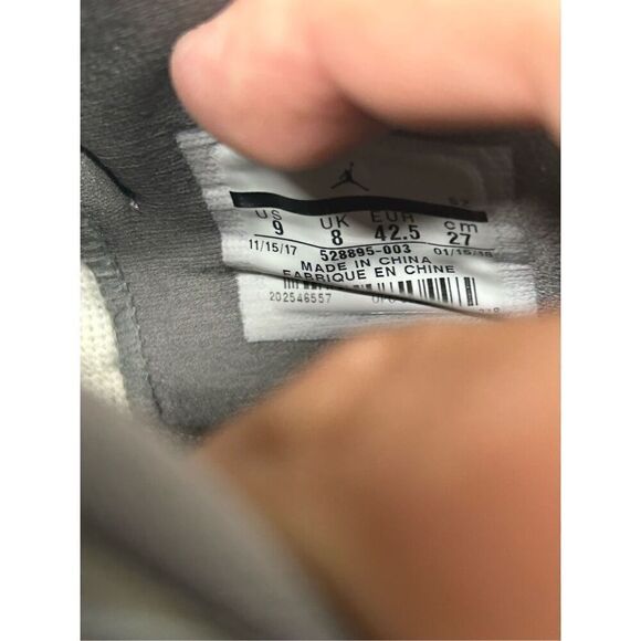 Jordan 11 Retro Low Cool‎ Grey 2018 Sz 9 528895-003 - Picture 8 of 8
